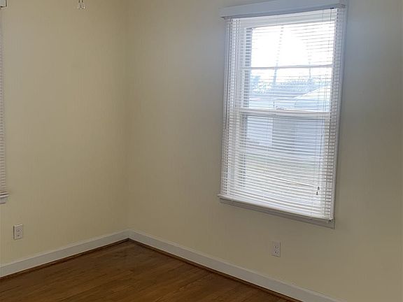 5th image of 193 Phillips Dr