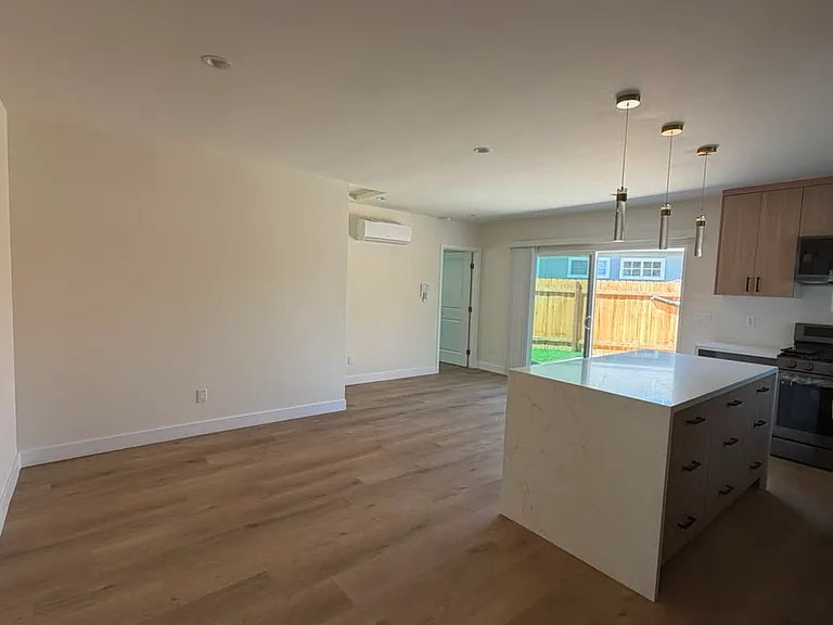 7140 Lurline Ave — Photo 5