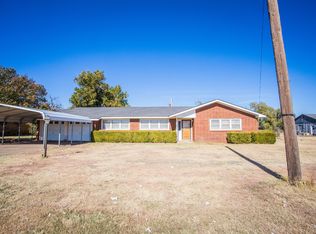 1419 E Highway 82, Crosbyton, TX 79322