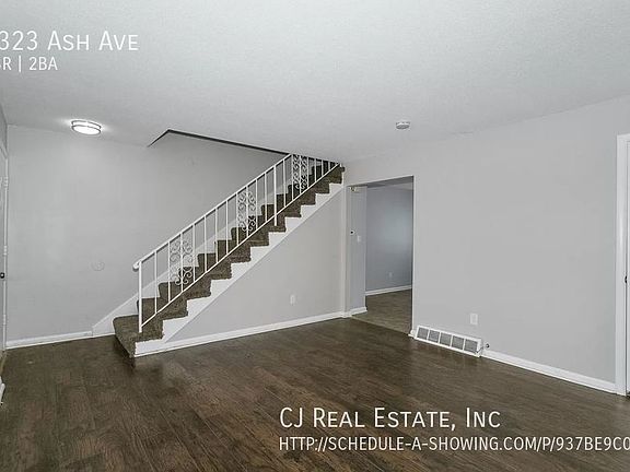 3rd image of 6323 Ash Ave