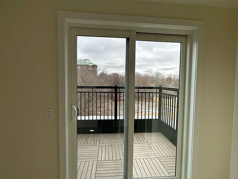 15100 Yonge St #212 — Photo 23
