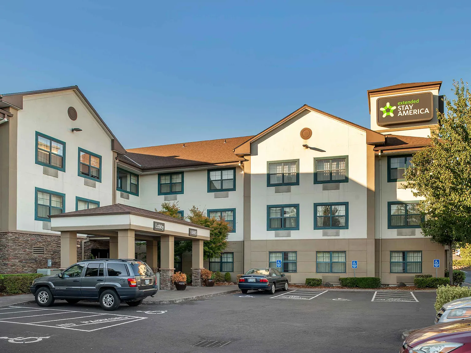 Portland - Beaverton-Hillsboro - Eider Ct — Photo 1