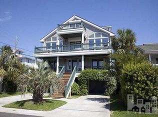 901 Schloss St, Wrightsville Beach, NC 28480