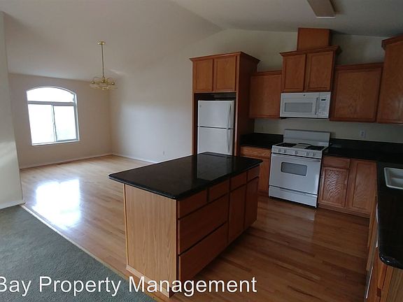 3rd image of 5390 Olympia Dr