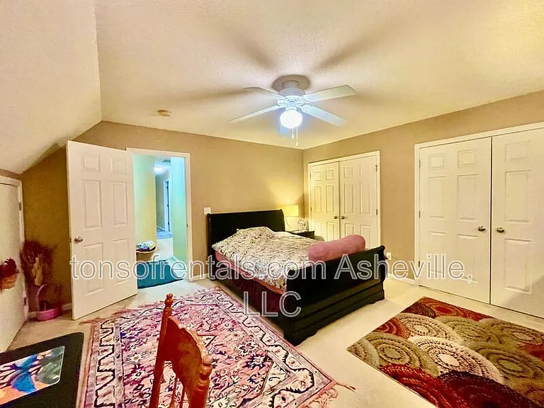 51 Yorktown Cir — Photo 33
