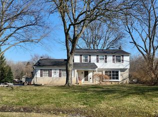 38138 Southfarm Ct, Northville, MI 48167