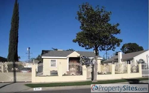 4th image of 8119 Laurelgrove Ave