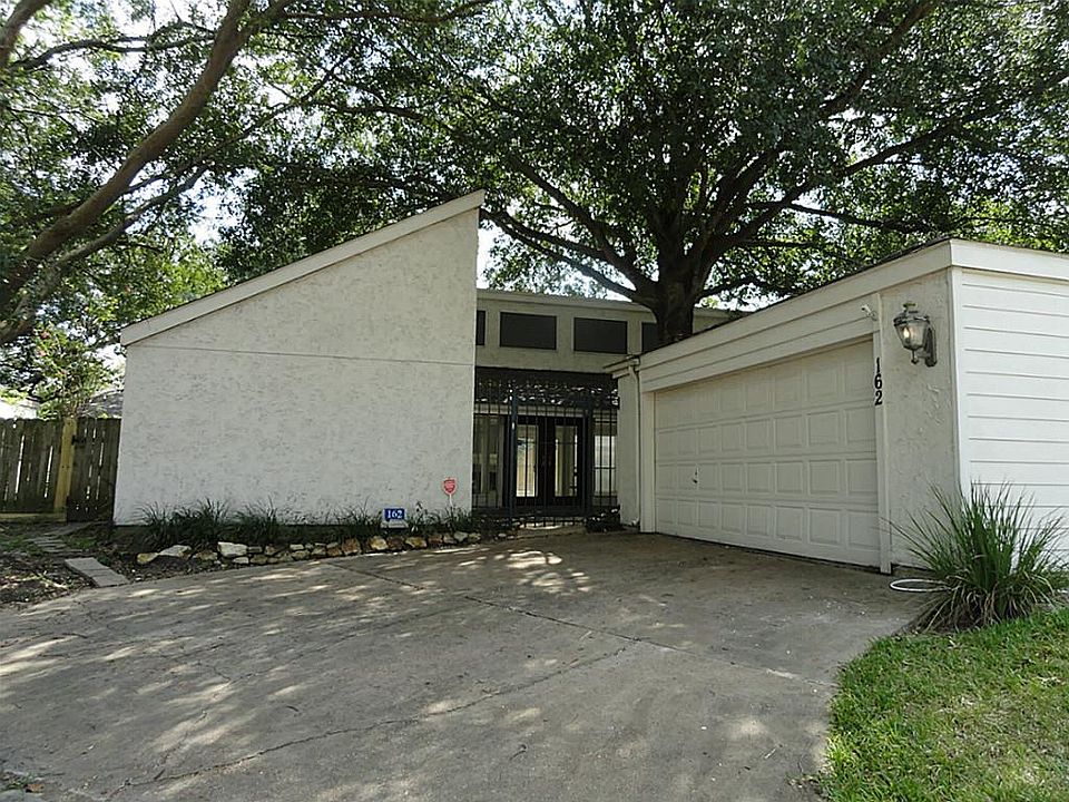 1st image of 12800 Briar Forest Dr Unit 162
