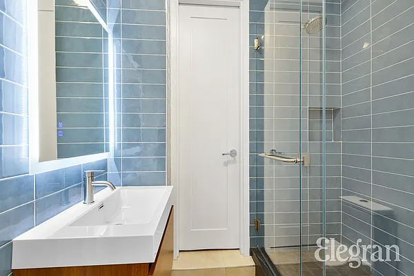 Rented by (Legacy) Elegran | media 18