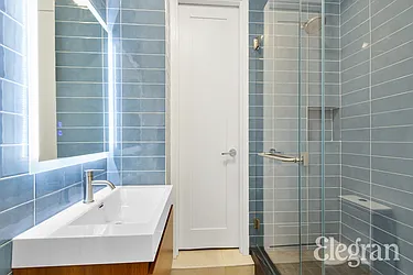 Rented by (Legacy) Elegran