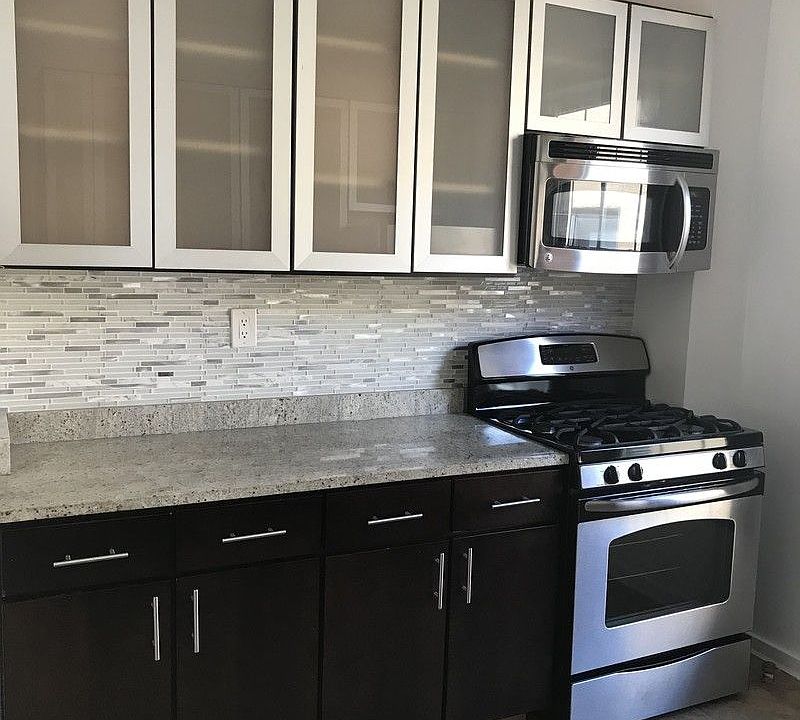 1st image of 20-59 29th St #3