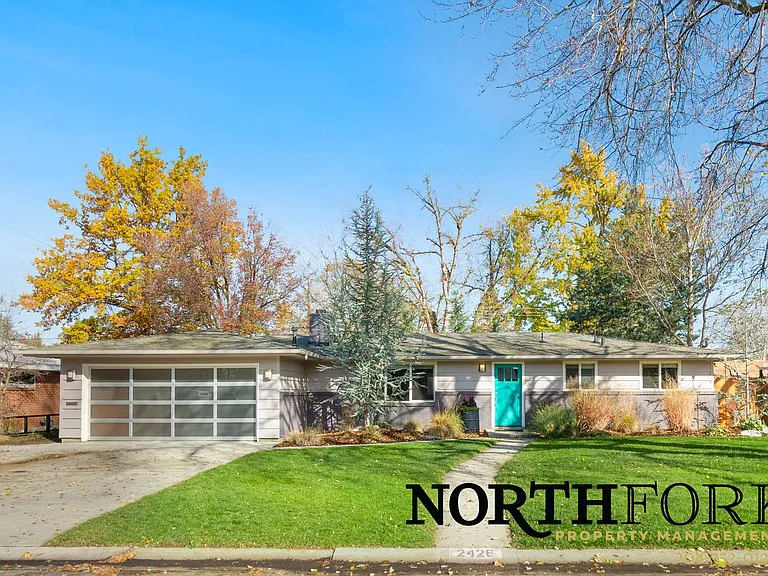 2426 N Redway Rd — Photo 1