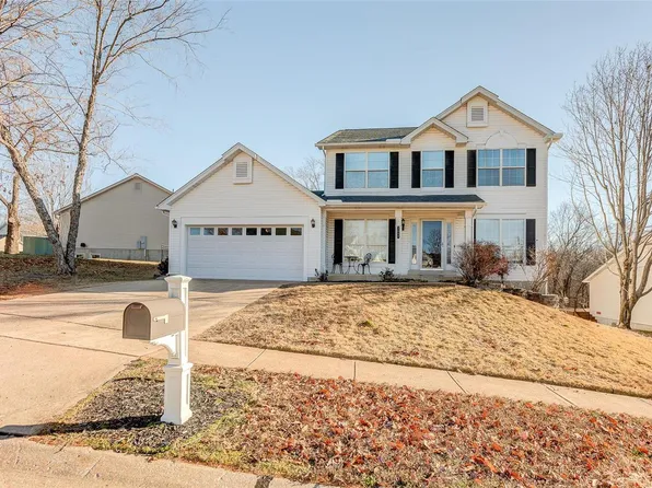 2062 Meramec Meadows Dr, Fenton, MO 63026