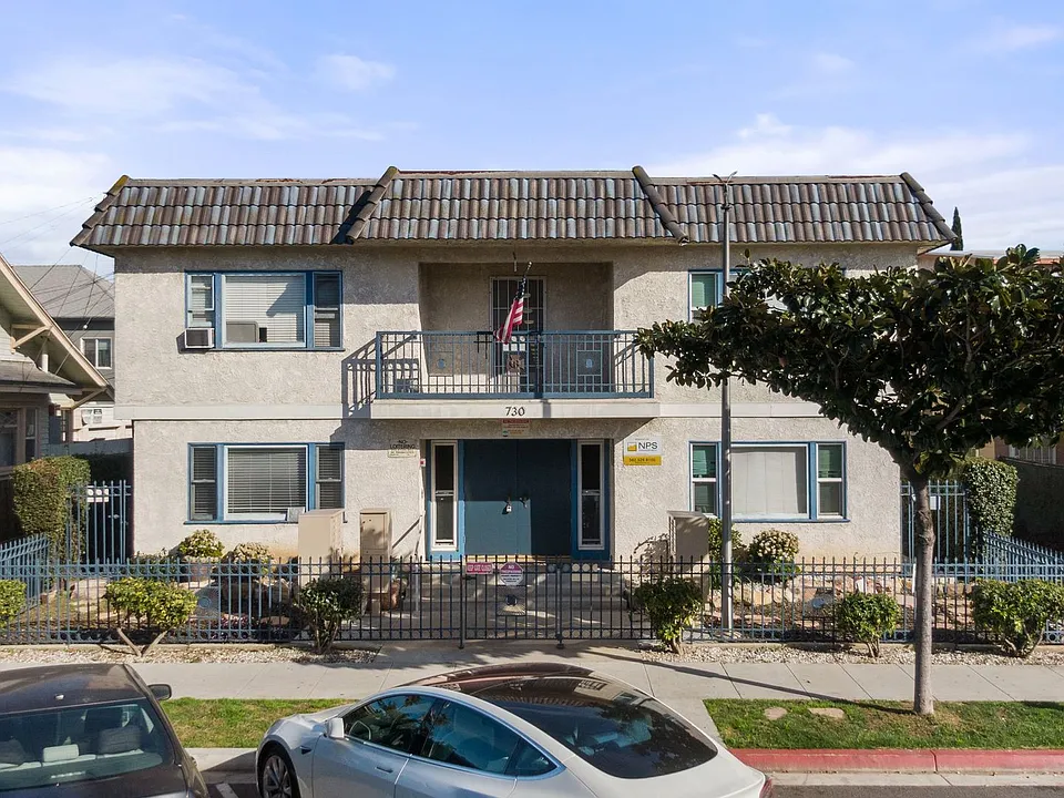 730 Magnolia Avenue