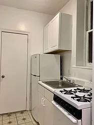 Rented by Jonis Realty