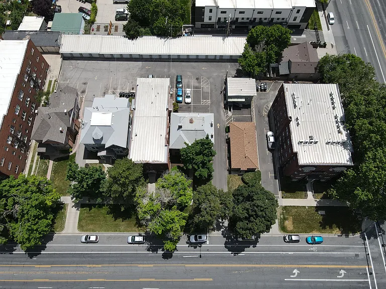 Council Crest Apartments — Photo 13
