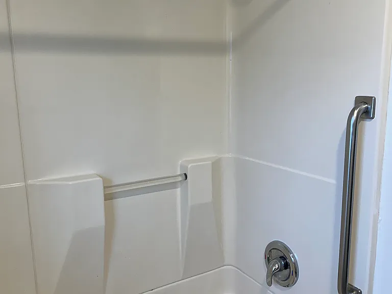 137 E Emerling Ave — Photo 20