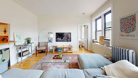 Rented by Bond New York