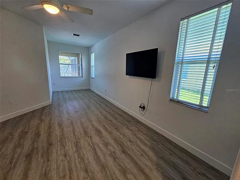 7342 Loblolly Bay Trl — Photo 14