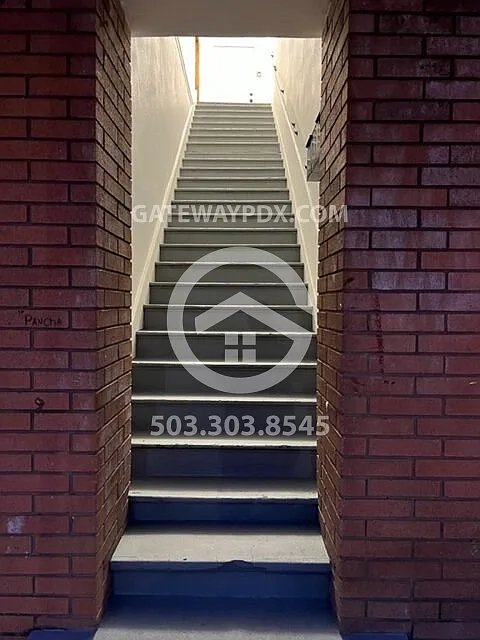 575 N Front St. Unit #1 — Photo 2