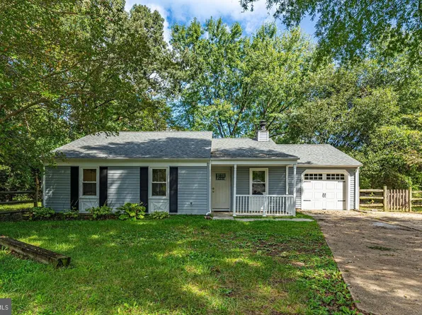 2327 Vale Ct, Waldorf, MD 20602