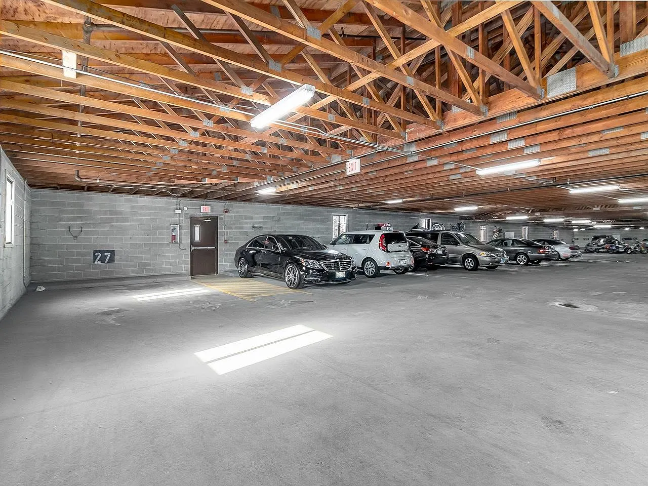 1 bed, 785 sqft, $1,690 — Photo 4