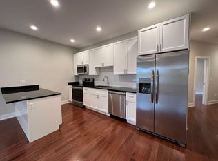 4647 N Malden St #2, Chicago, IL 60640