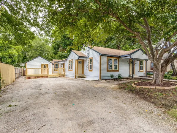 305 Austin St, Farmersville, TX 75442