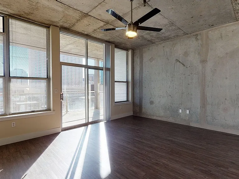 Skyline Lofts — Photo 41