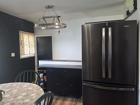 1110 S Mill St — Photo 10