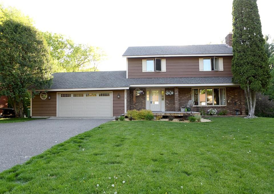 1st image of 3973 Woodridge Ct