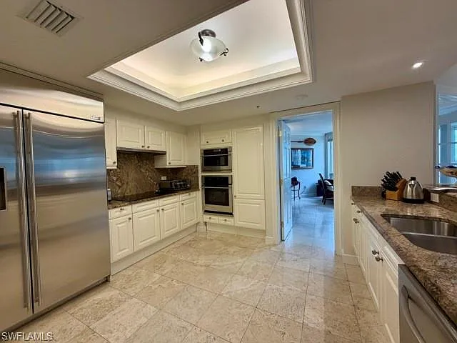 4021 Gulf Shore Blvd N #202 — Photo 8