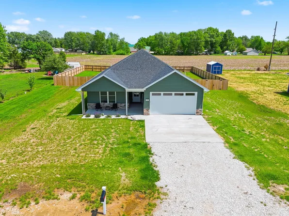 16 Larrys Ln, Cairo, MO 65239