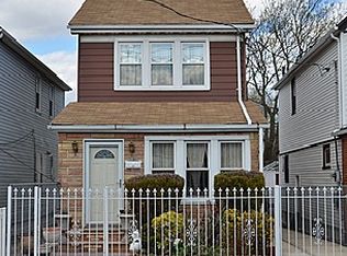 11131 120th St, South Ozone Park, NY 11420