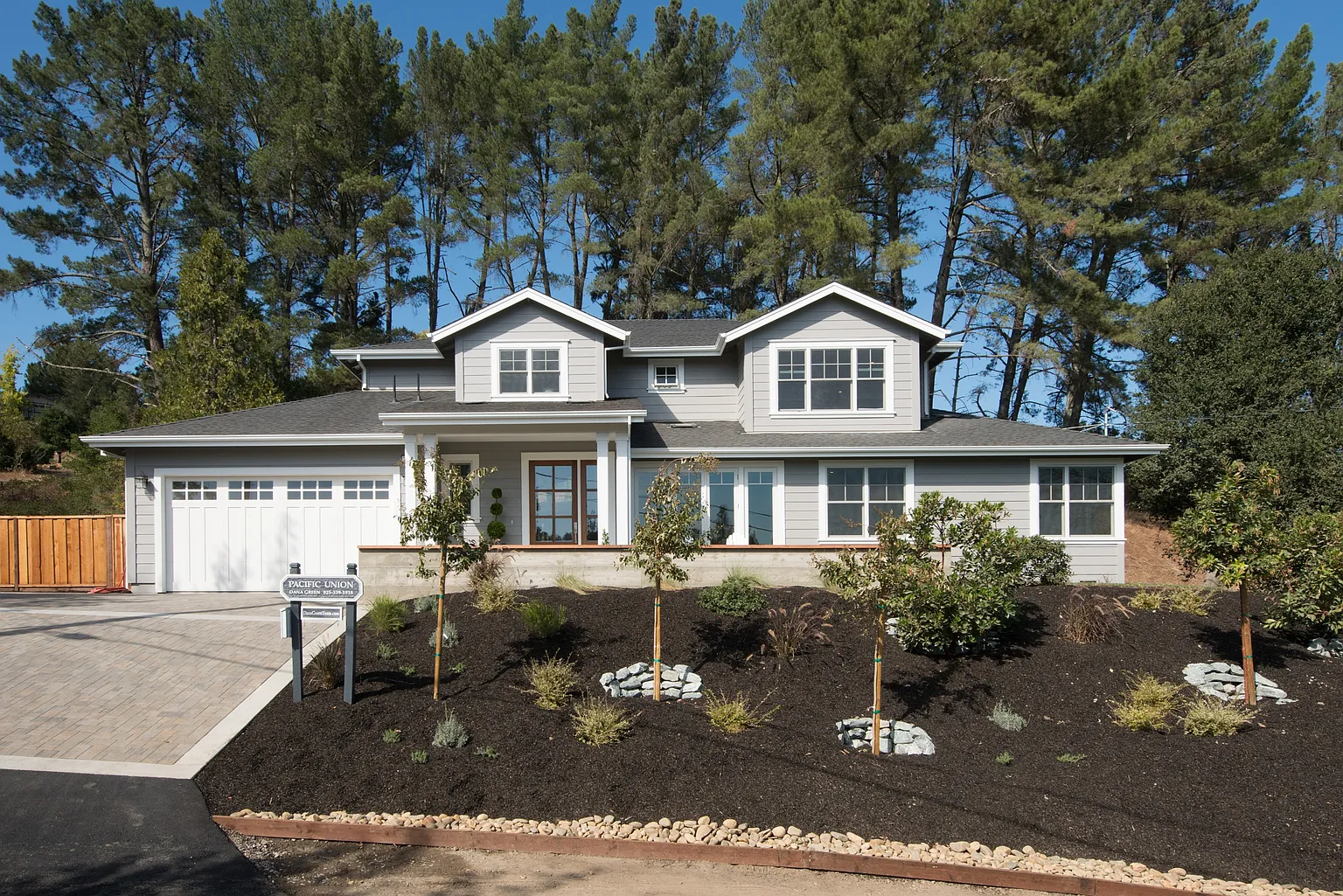 37 Hillcrest Dr photo 1