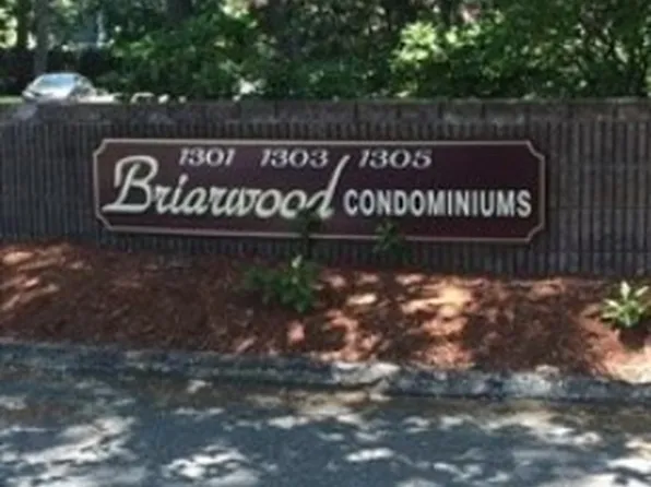 1301 Lawrence St APT 9, Lowell, MA 01852