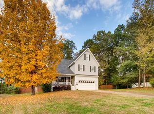 141 Stanbrough Dr, Acworth, GA 30157