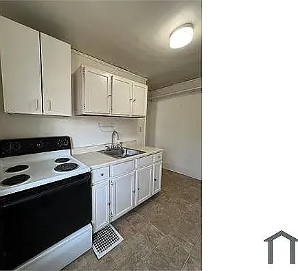 1103 N University St #B — Photo 6