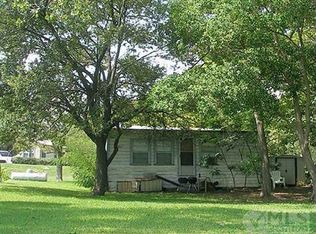 1014 W Lake Dr, Weatherford, TX 76087