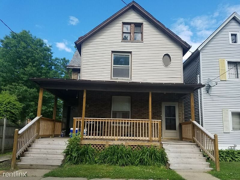 1st image of 425 Liberty St APT 1