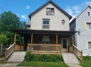 425 Liberty St APT 1, Erie, PA 16507