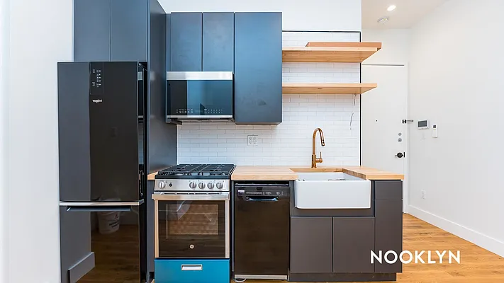 Rented by Nooklyn NYC LLC | media 34