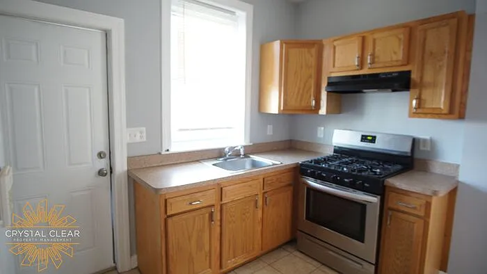 125 W 23rd St — Photo 13