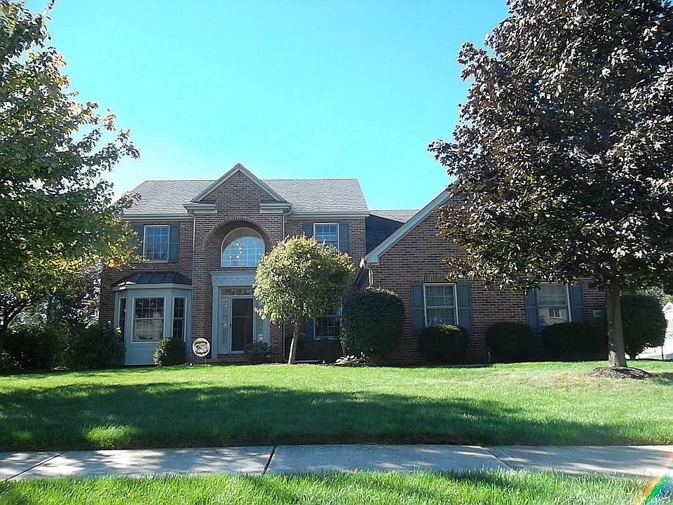 1st image of 26370 Laurel Ln