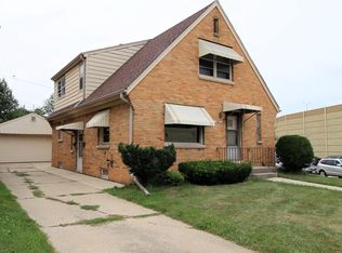 413 S 86th St, Milwaukee, WI 53214