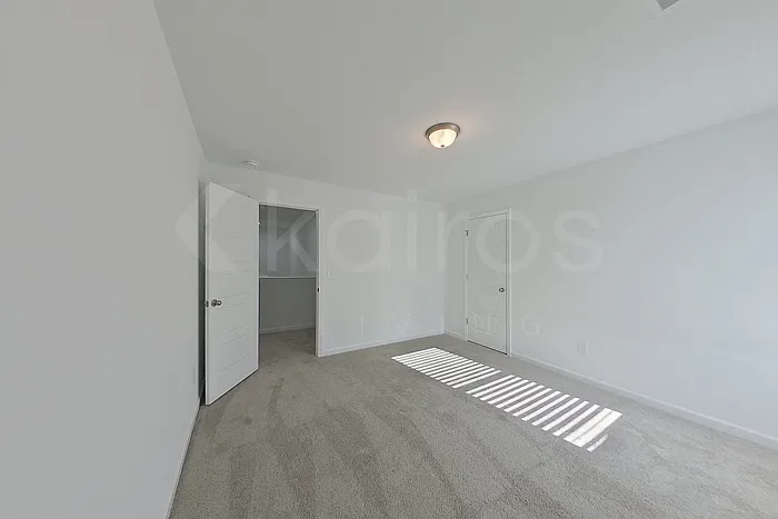100 English Oak Ln — Photo 22