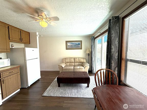 5th image of 865 Cuddy Court #108A