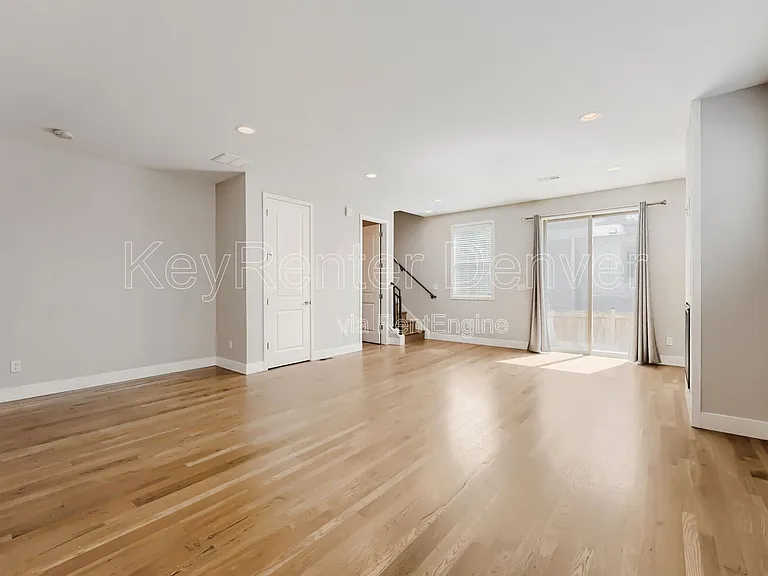 758 S Leyden St — Photo 6