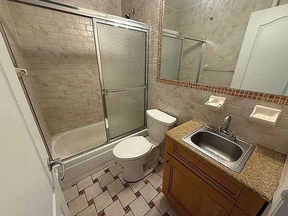 5th image of 493 9th Ave APT 3C