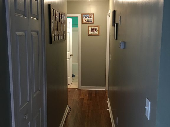 Woven bamboo flooring 